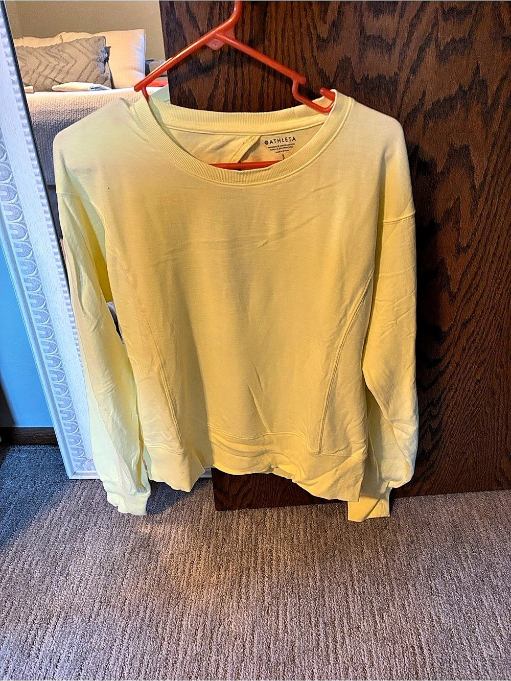 Athleta Sundown Motion Sweatshirt Yellow Small